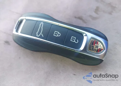 2020 Porsche Panamera Gts from USA, damaged, VIN WP0AG2A74LL146654